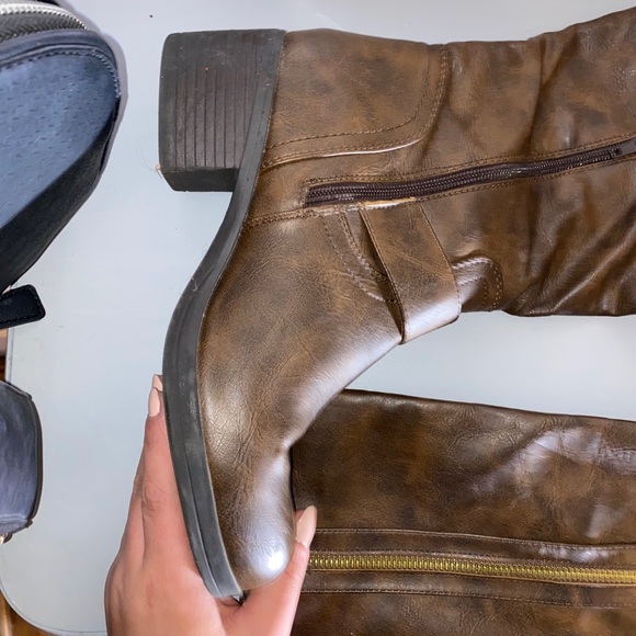 Tall Riding Boots - Picture 3 of 8